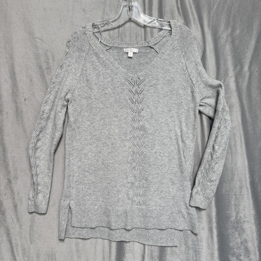 LC Lauren Conrad Sweater Womens XS Gray V Neck Pointelle Long Sleeve Pullover